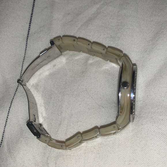 Fossil Watch - Picture 5 of 5